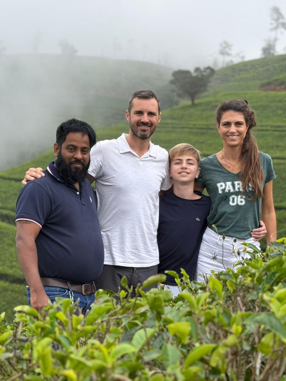 Family travellers with private driver in Sri Lanka tea country